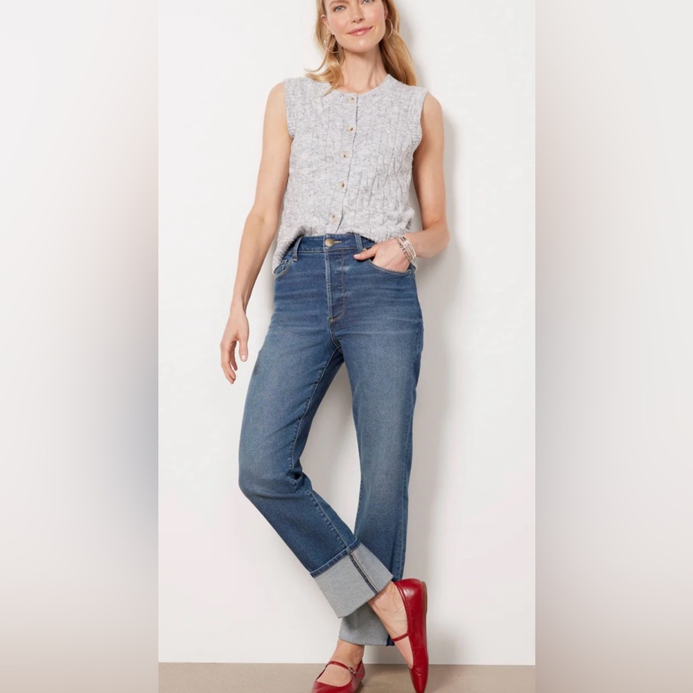 Evereve Ever Straight High-Waist Jeans w/ Cuff, Women’s size 28